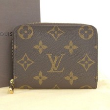 Authentic Louis Vuitton Zippy