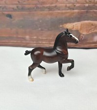 Breyer Stablemate Deluxe Horse