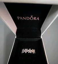 Authentic PANDORA Dazzling