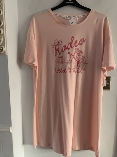 Bnwt size - bnwt, l
