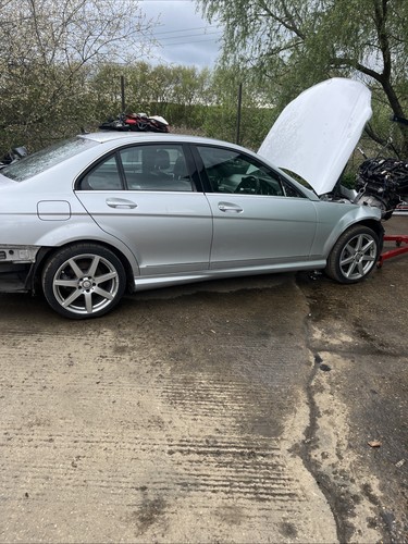 Mercedes c220 w204 class - w204, c
