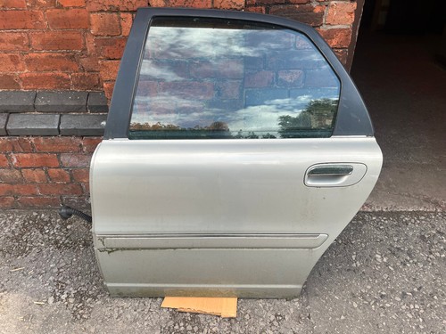 Volvo s80 2004 rear - d5,