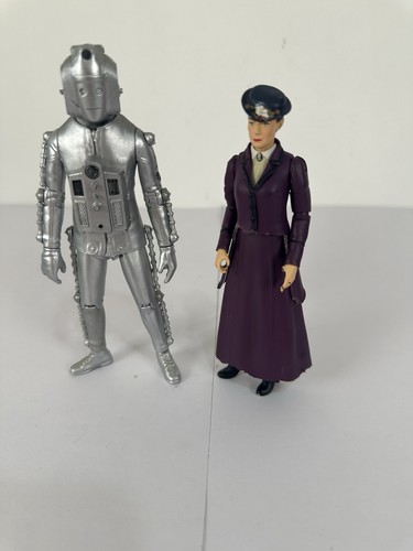 Doctor who figure - doctor,