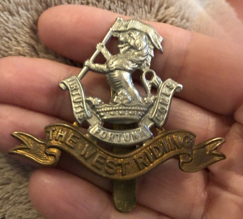 Military cap badge british - military,