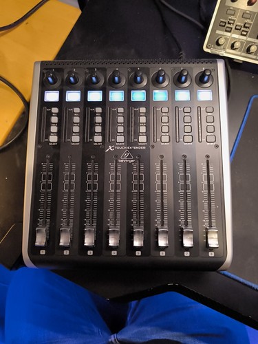 Behringer touch extender - behringer, x-touch