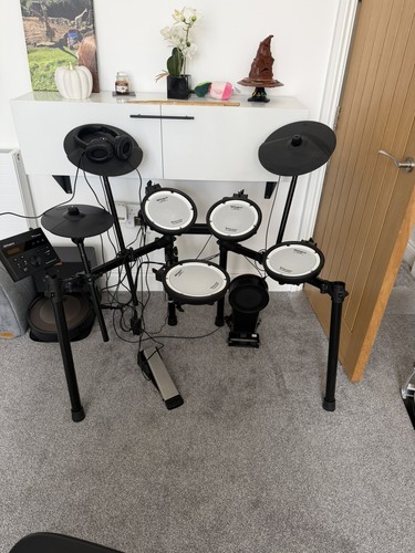 Roland 07kv drums - roland,