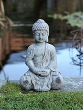 Buddha Sitting garden ornament