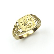  Signet Ring Gold Welsh Dragon