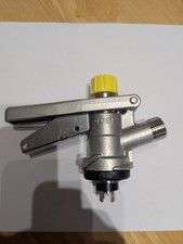 Sankey type keg coupler with - s-type,