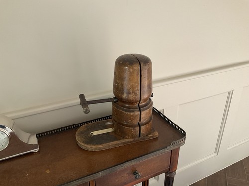 Adjustable hat stretcher - hat,