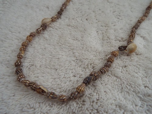 Brown mini shell necklace - mini, (h1)