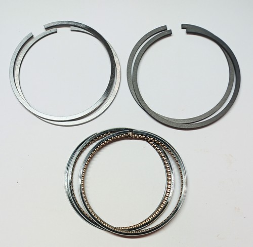 Honda n600 z600 - piston, rings