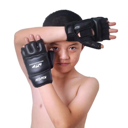 Kids half finger boxing gloves - finger,