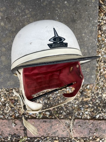 Stadium clipper helmet like - helmet,