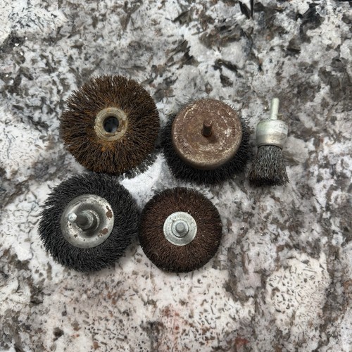 Vintage wire wheel - vintage, brush