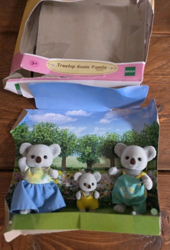 Sylvanian families treetop - families,