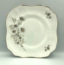 Vintage Arklow Floral Daisy Plate ARK64 Discontinued Bone China Made In Ireland