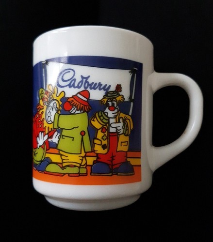 Vintage cadbury clowns arcopal - vintage,