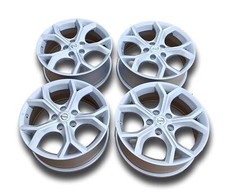 Genuine New Nissan Juke 17"