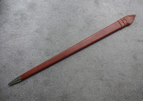 Darksword armory brown leather - armory,