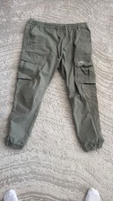 Zara Men’s Khaki Cargo