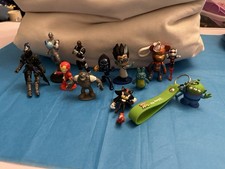 Bundle Of Small Figures 