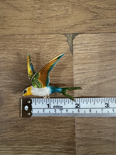 Vintage enamel flying - , bird