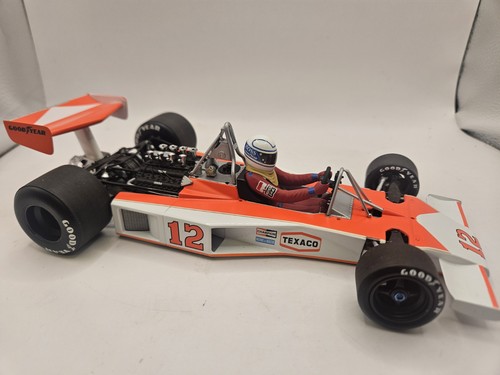 Minichamps mclaren ford - 1/18,