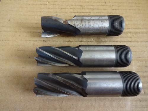 Milling cutters vertical