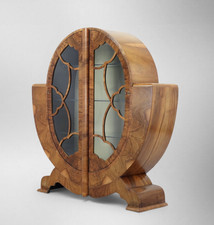 Art Deco Figured Walnut Oval