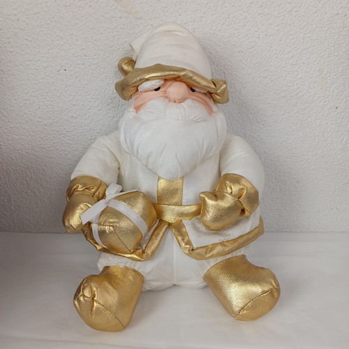 Snowy white and gold - white,