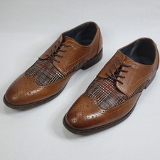 Mens Wing Tip Dress Shoe In