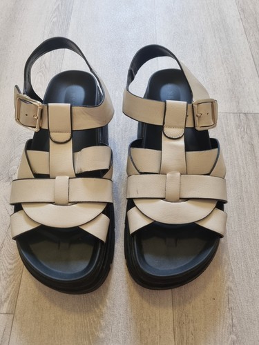 Size next beige - size, 8