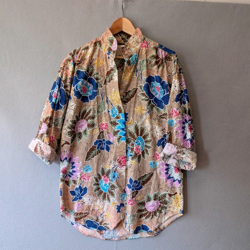 Vtg 80s east river - east,