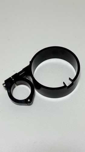 Speedo clock side mount