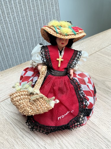 Souvenir national costume doll - costume,
