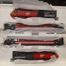 Hornby R1023 Virgin Trains 125