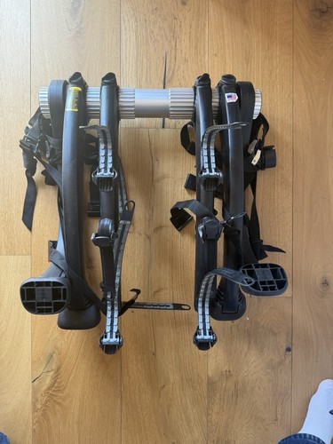 Saris 801bl bones bike - bones, car
