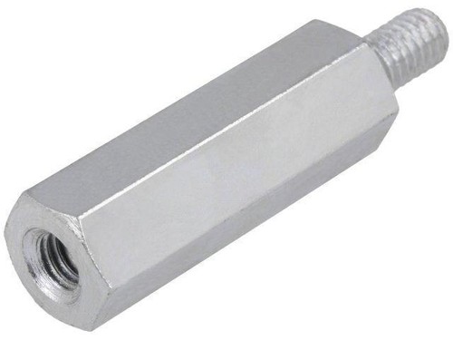 Screwed spacer sleeve