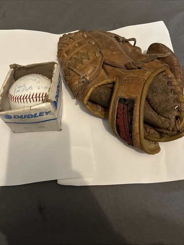 Signed baseball vintage - signed, &