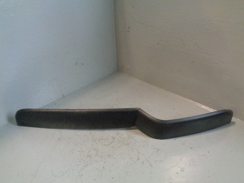 Range rover sport bumper trim - sport,