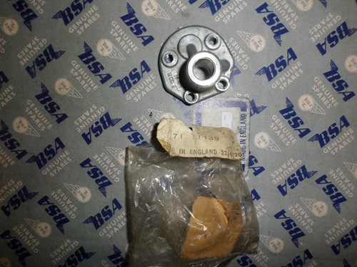 Bsa b25 triumph t25 - ,