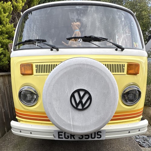 Volkswagen bay window - t2,