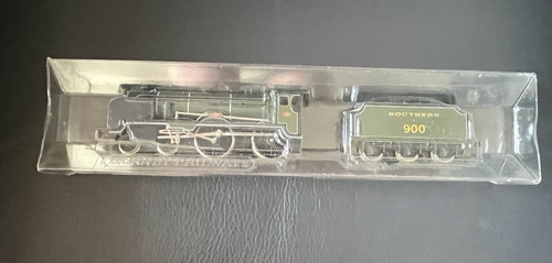 Hornby r817 schools - hornby,