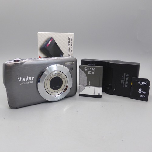 Vivitar digital camera - vivitar,