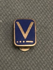 WWII “V for Victory” Enamel Lapel Badge – Morse Code – Original Wartime