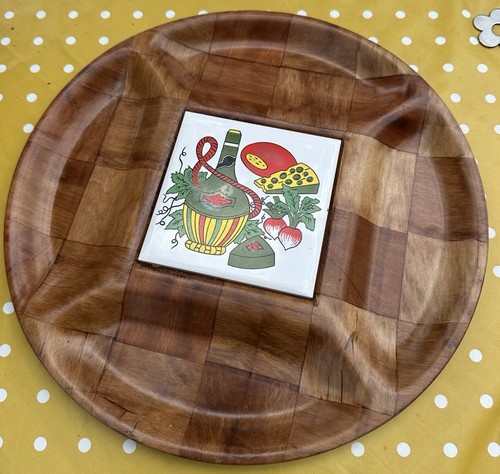 Moulded wood party - moulded,