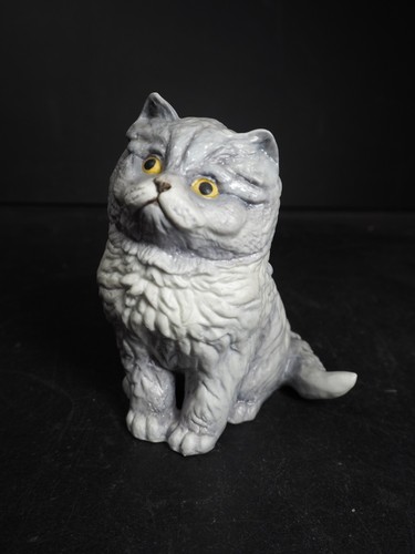 Royal worcester porcelain - worcester,