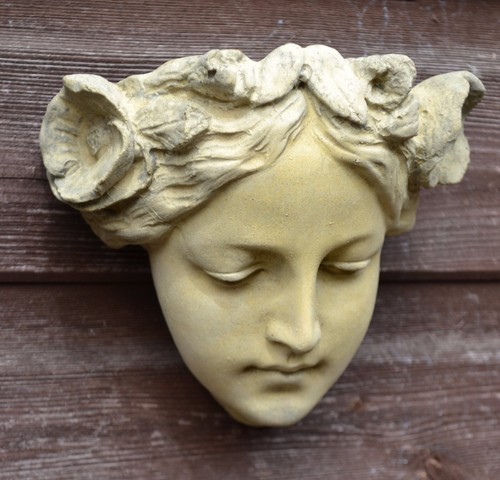 Art nouveau female face