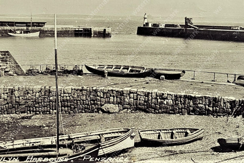 Lighthouse newlyn - lighthouse,